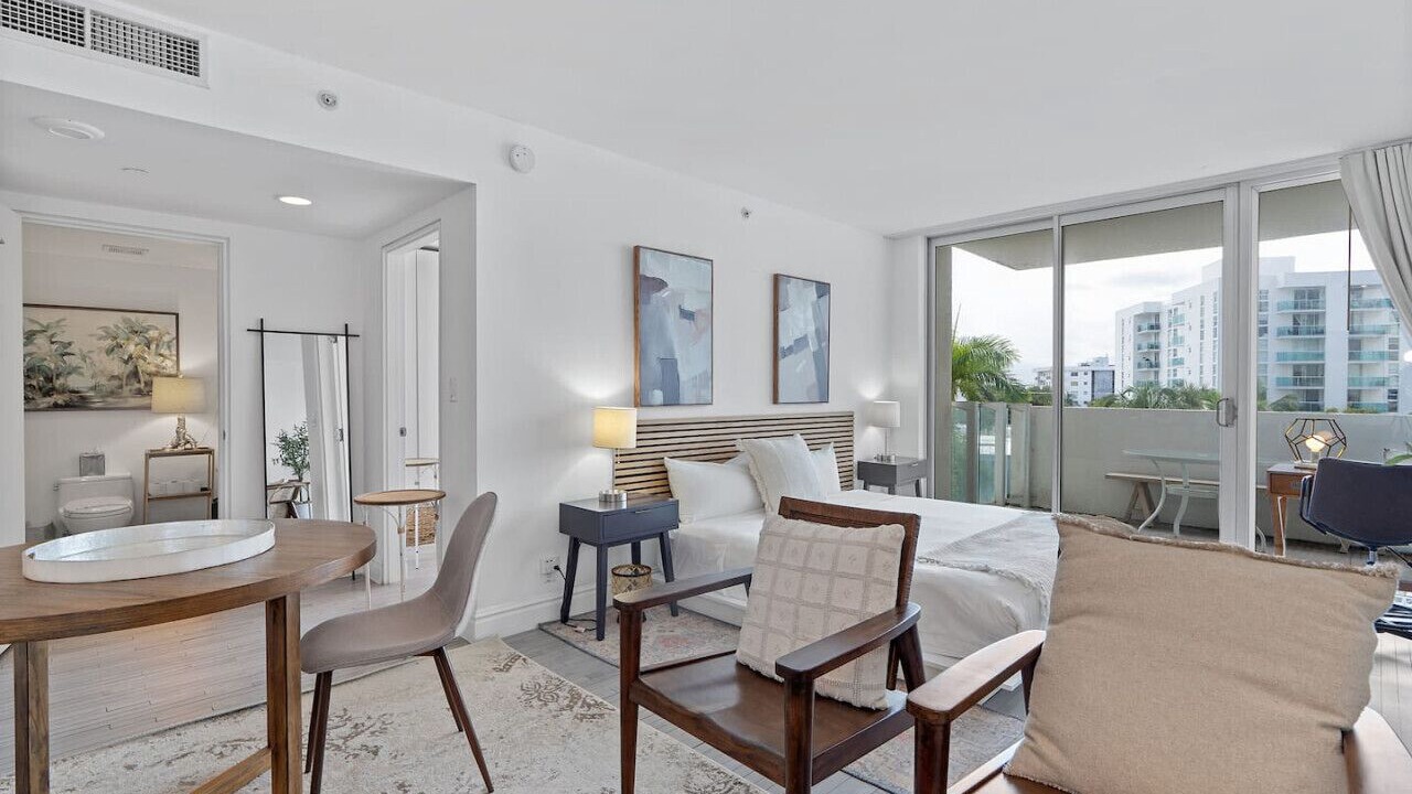 Photo of Bedroom in West Avenue