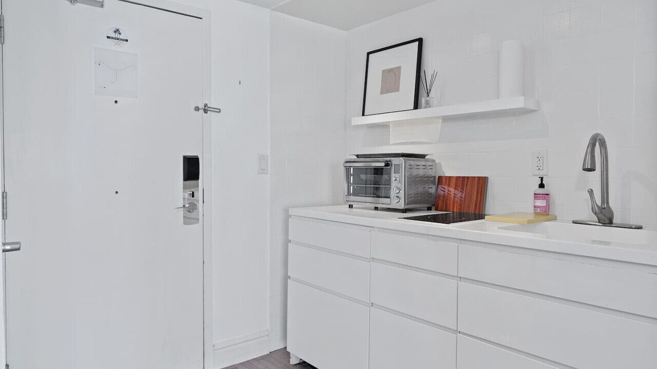 Photo of Kitchen in West Avenue