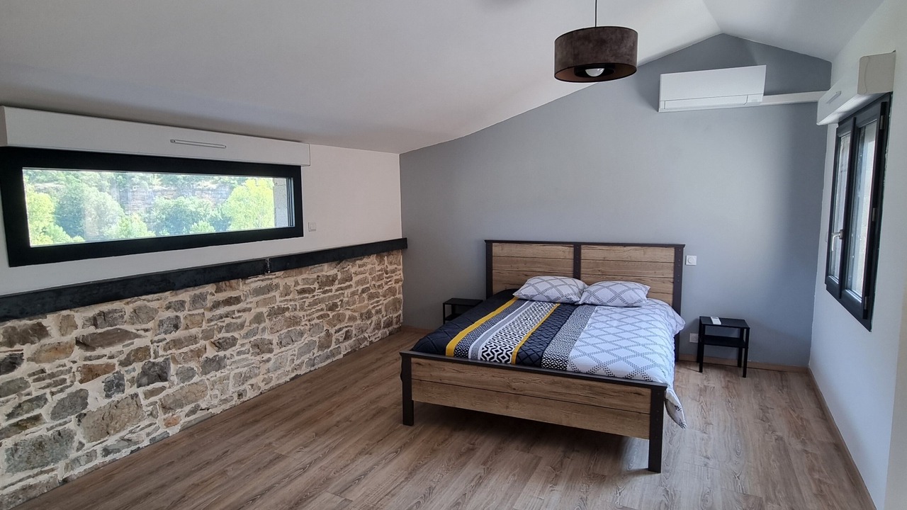 Photo of Bedroom in Millau