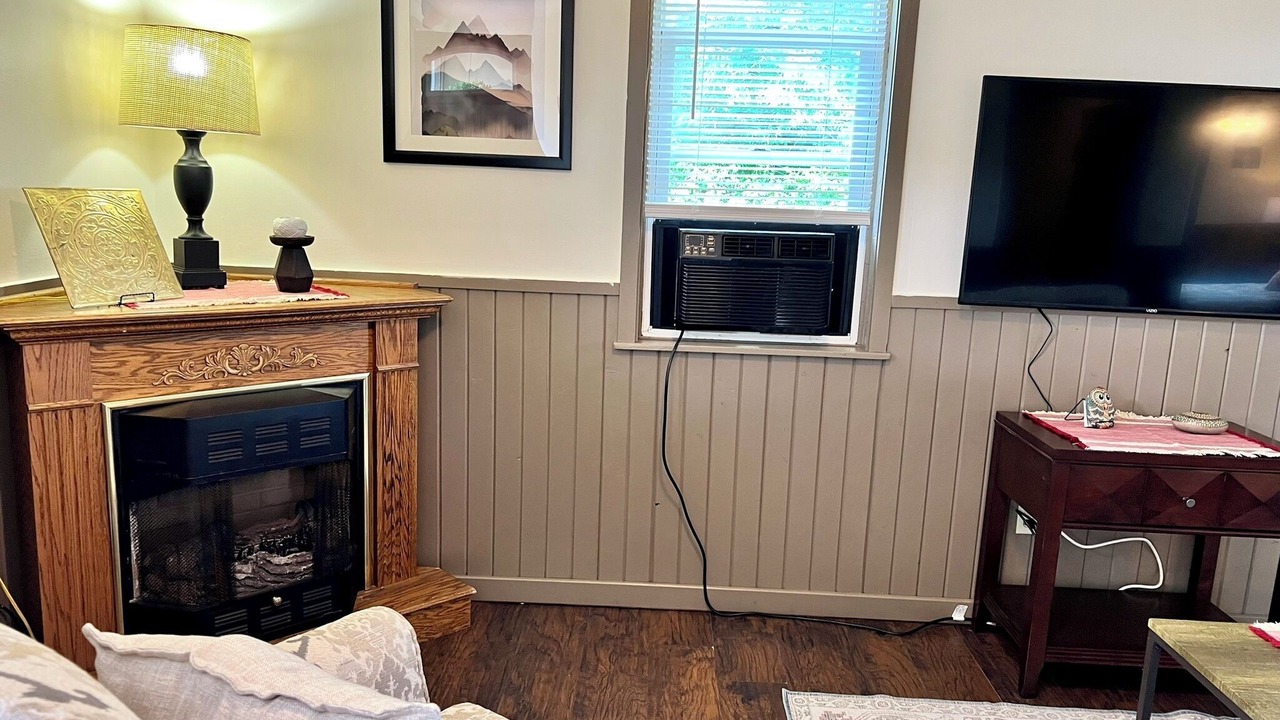 Photo of Livingroom in Town of Scriba