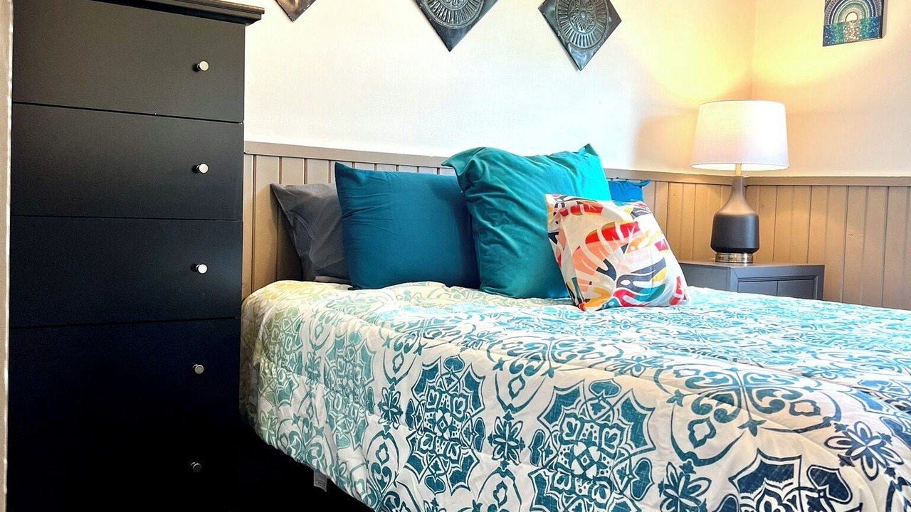Photo of Bedroom in Town of Scriba