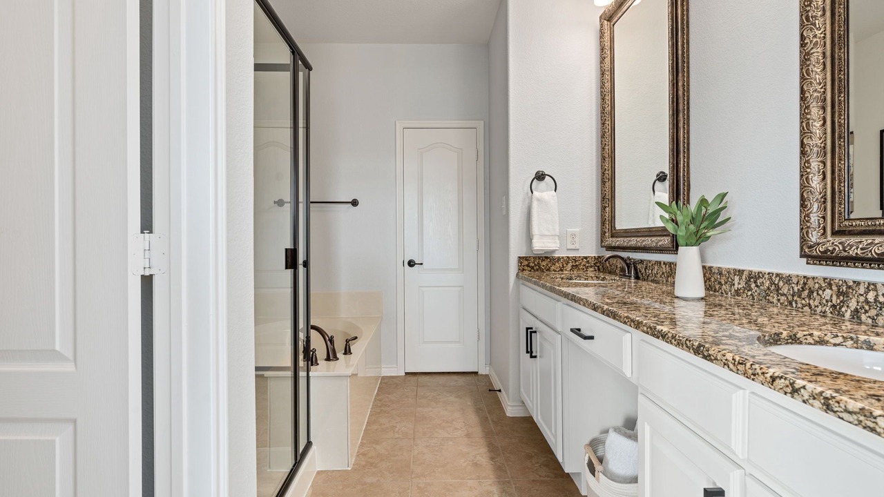 Photo of Bathroom in Northwest Carrollton