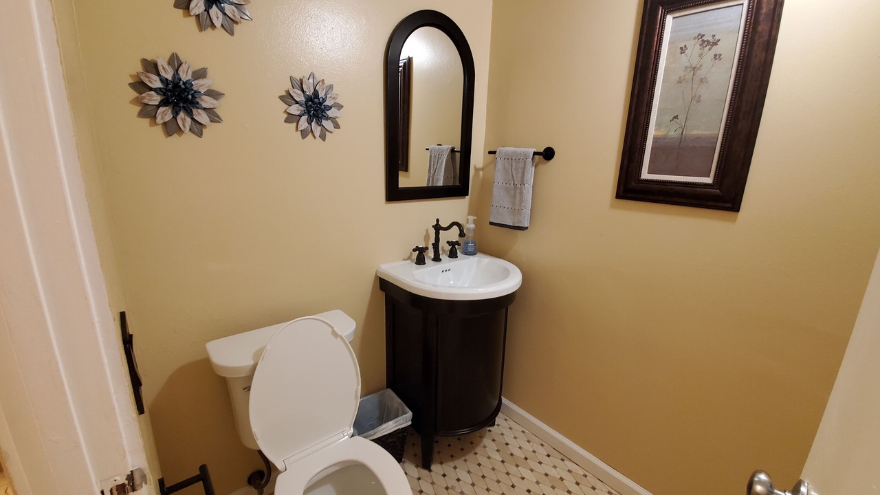 Photo of Bathroom in Huntington Beach