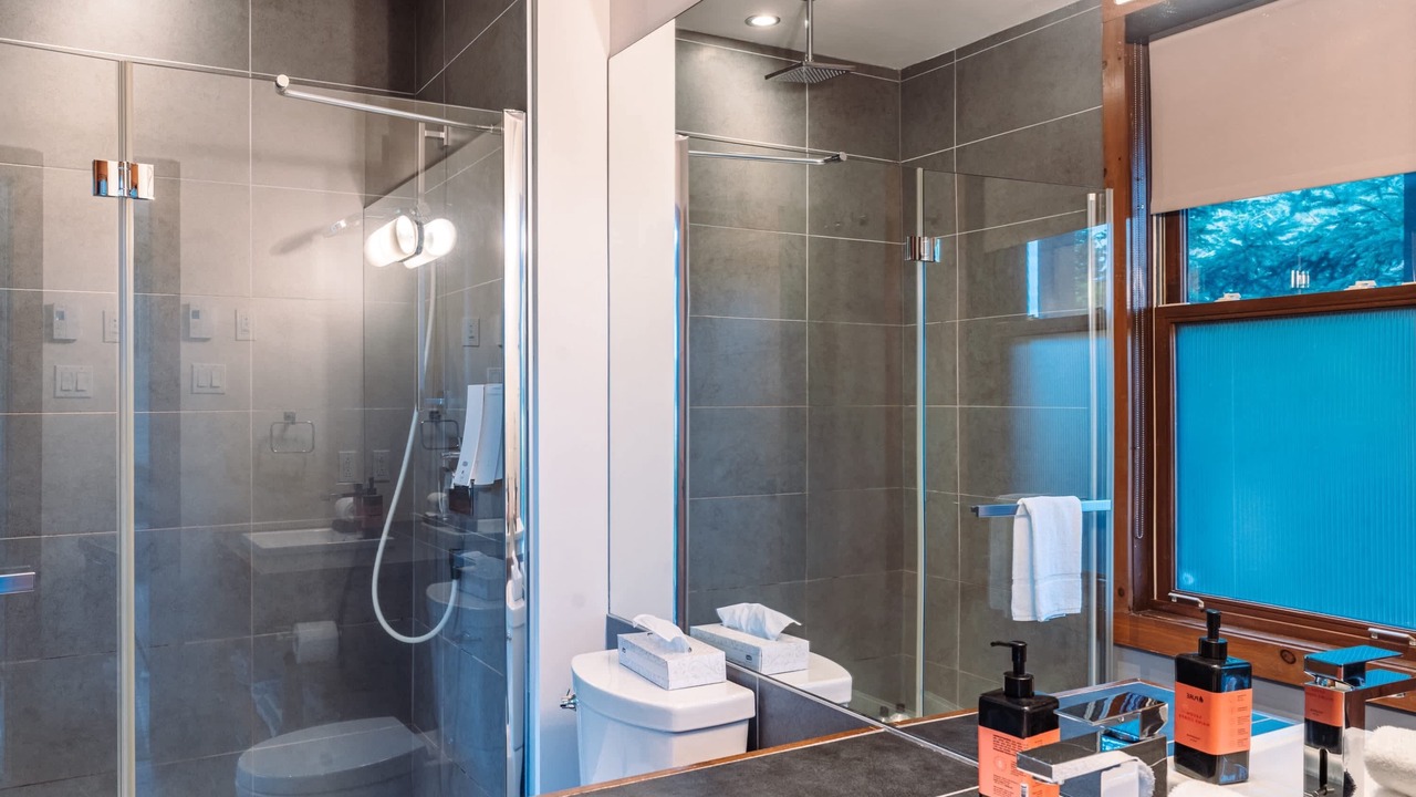 Photo of Bathroom in Lac Superieur Village
