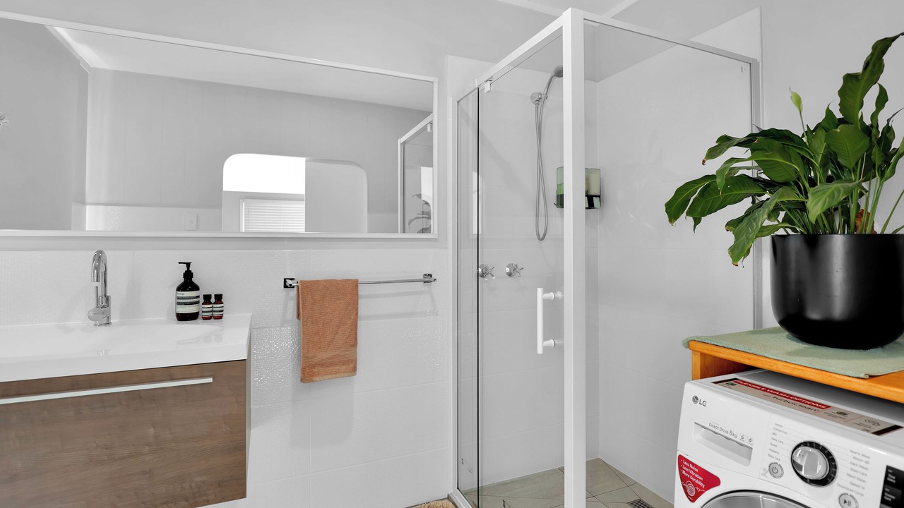 Photo of Bathroom in Diggers Rest