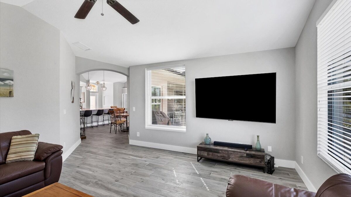 Photo of Livingroom in Pine Valley
