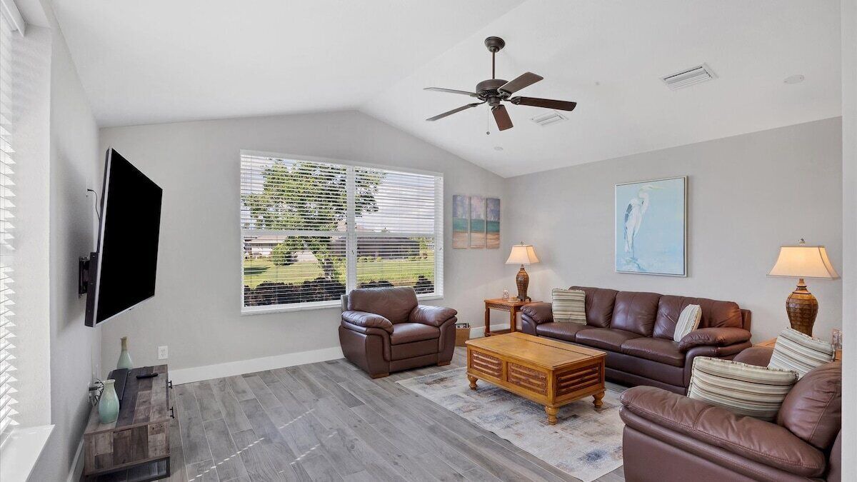 Photo of Livingroom in Pine Valley