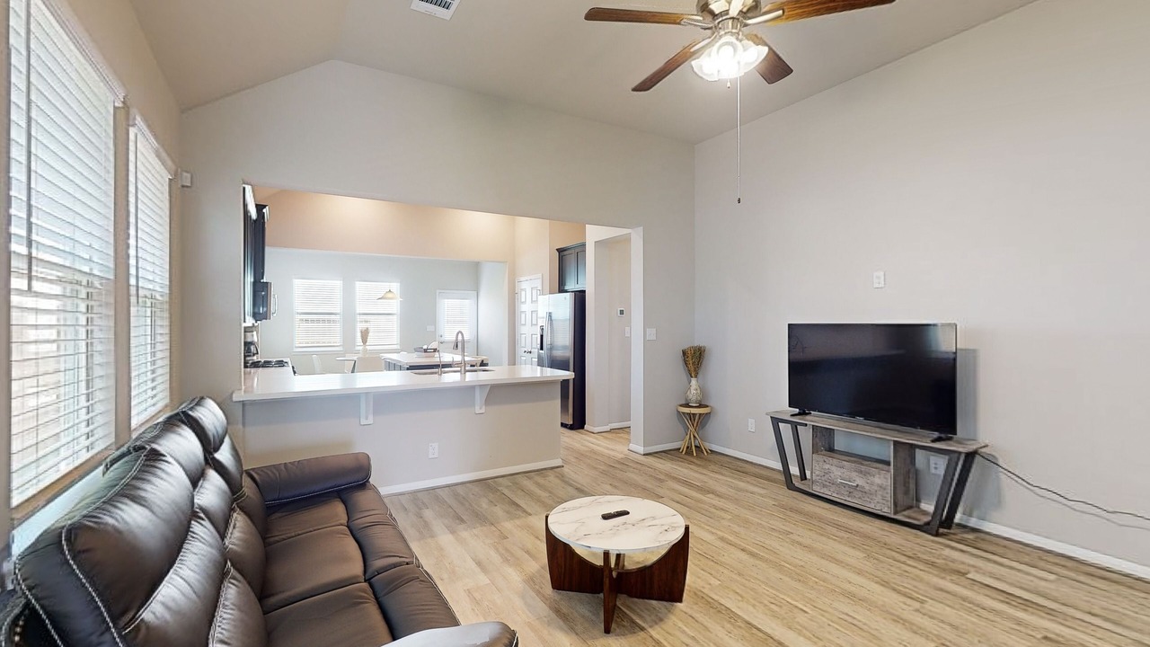 Photo of Livingroom in Atascocita