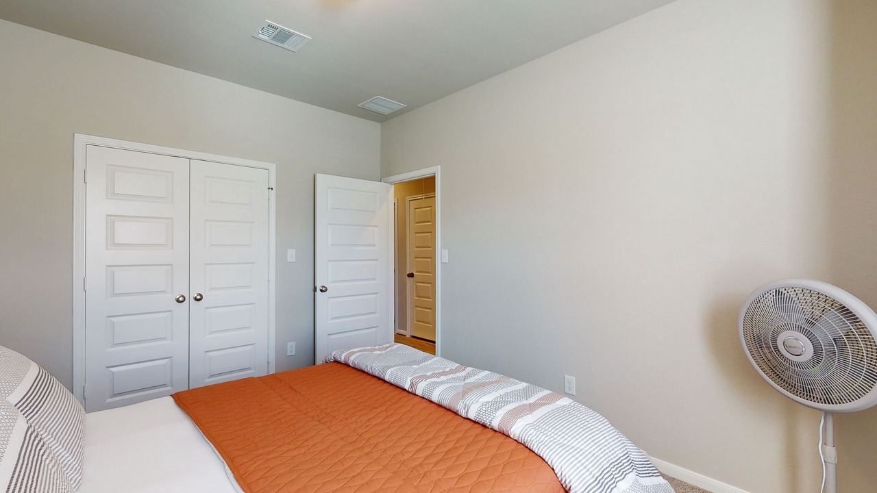 Photo of Bedroom in Atascocita