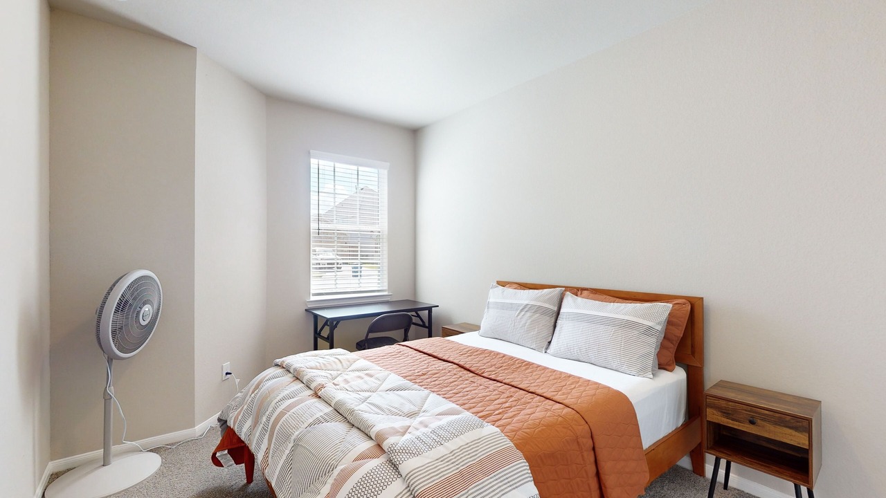 Photo of Bedroom in Atascocita