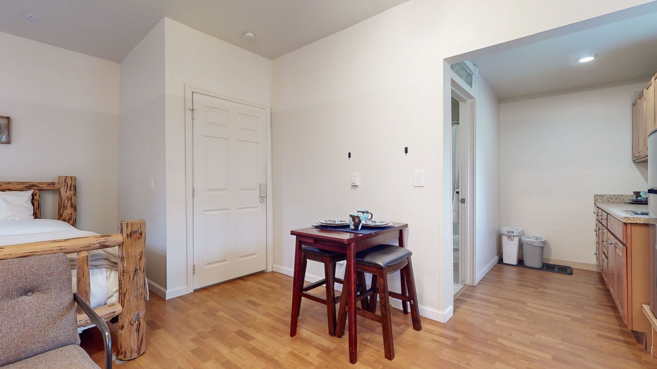 Photo of Bedroom in Snoqualmie Pass