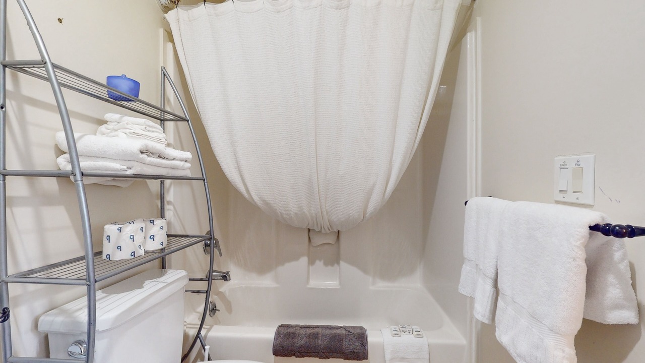 Photo of Bathroom in Snoqualmie Pass