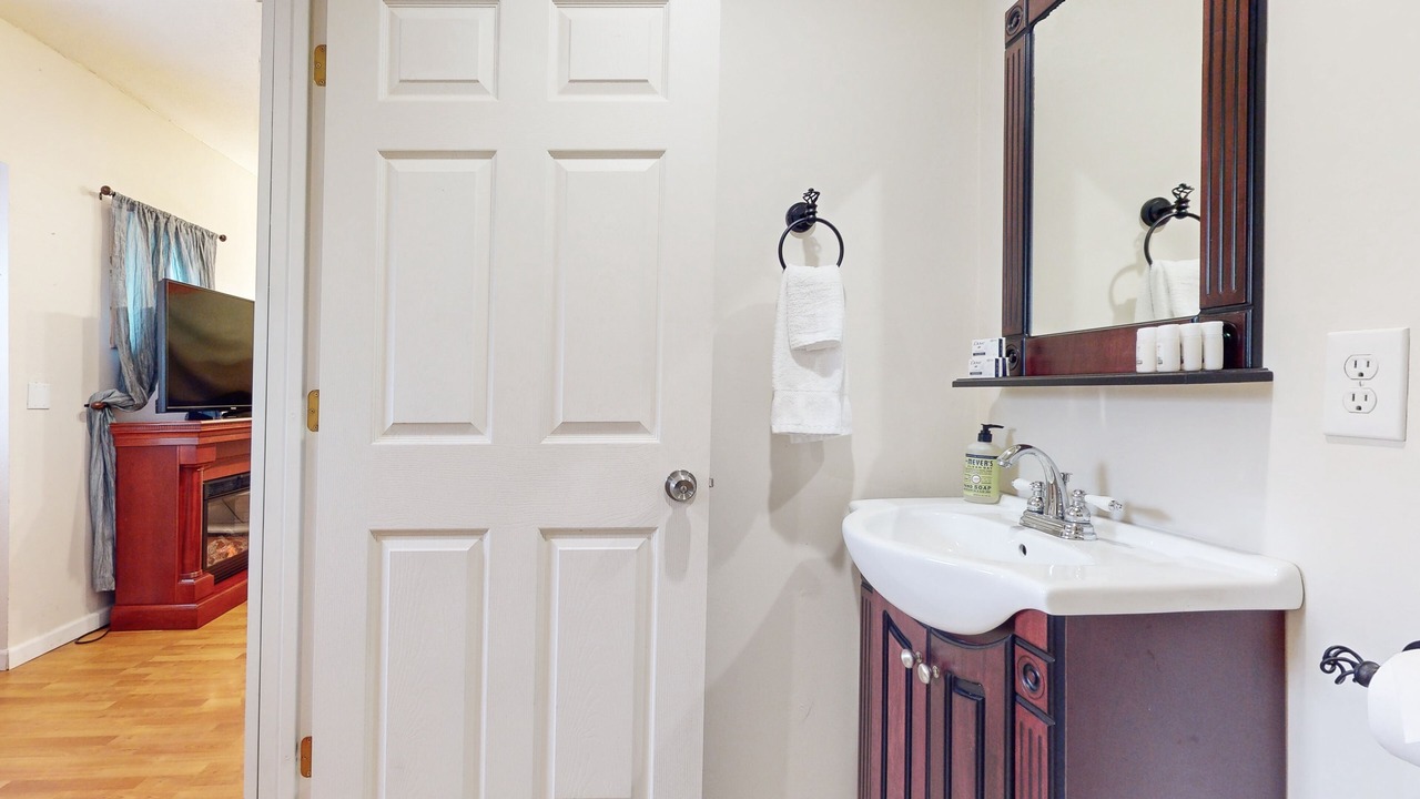 Photo of Bathroom in Snoqualmie Pass