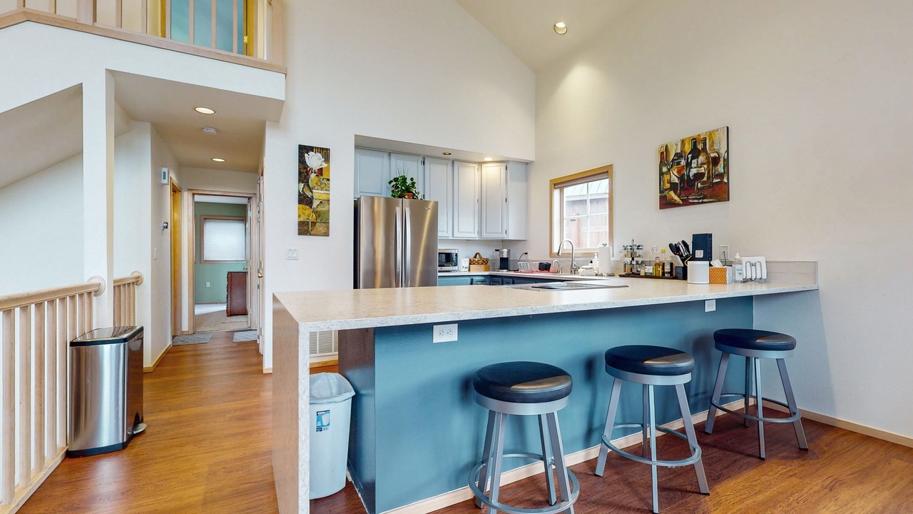 Photo of Kitchen in Snoqualmie Pass