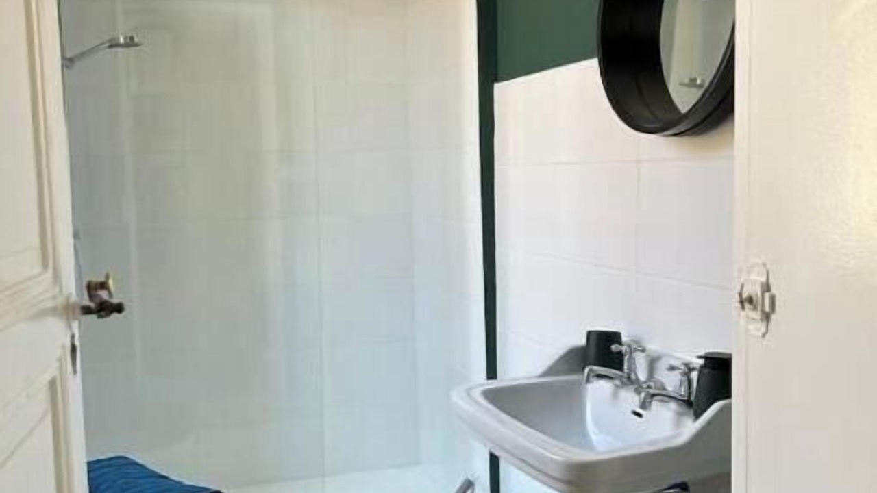 Photo of Bathroom in Bizanet
