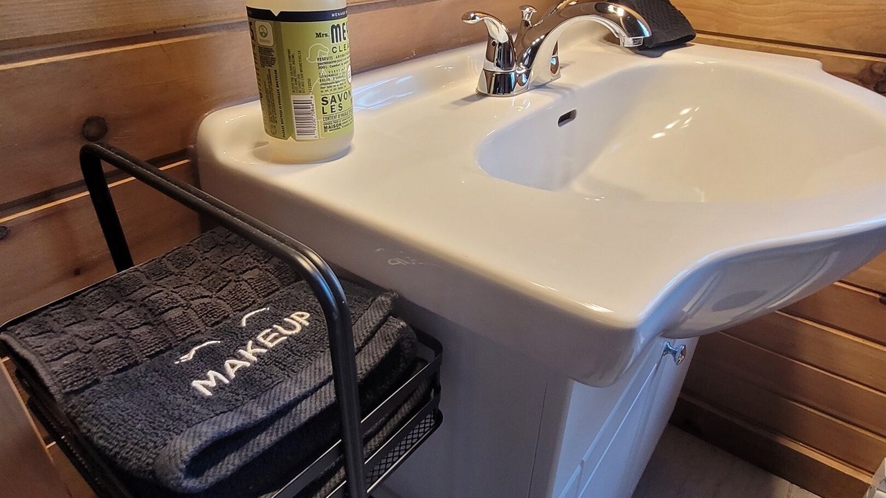 Photo of Bathroom in Val-des-Monts
