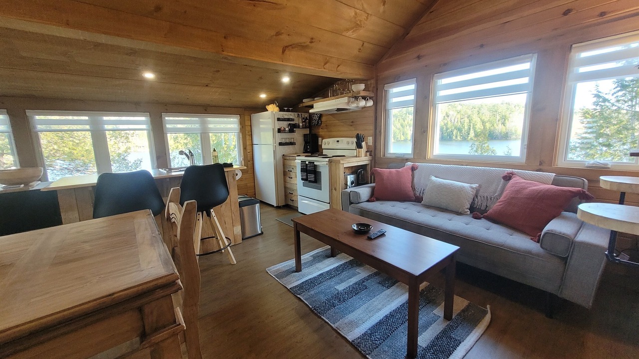 Photo of Bedroom in Val-des-Monts