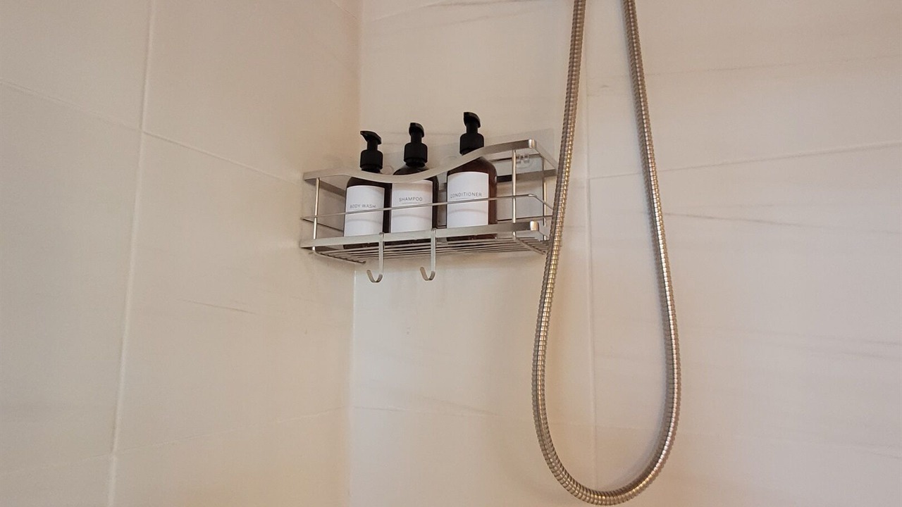Photo of Bathroom in Val-des-Monts
