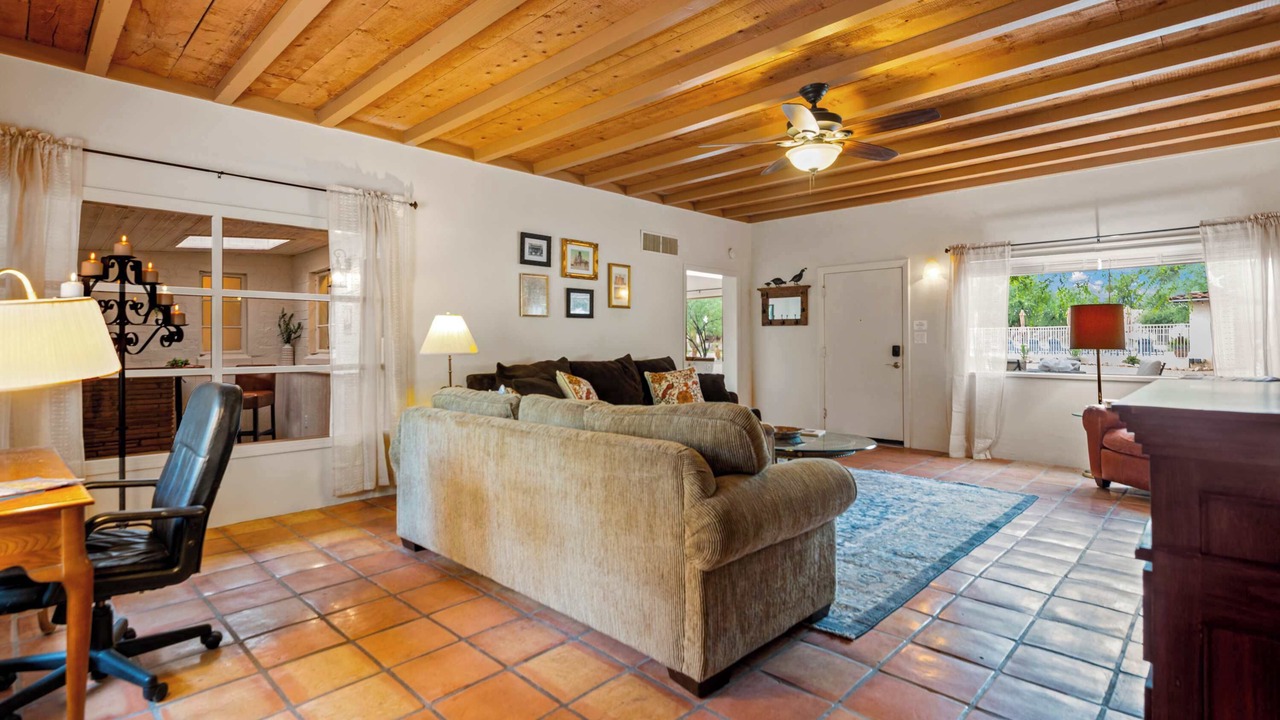 Photo of Bedroom in Tanque Verde