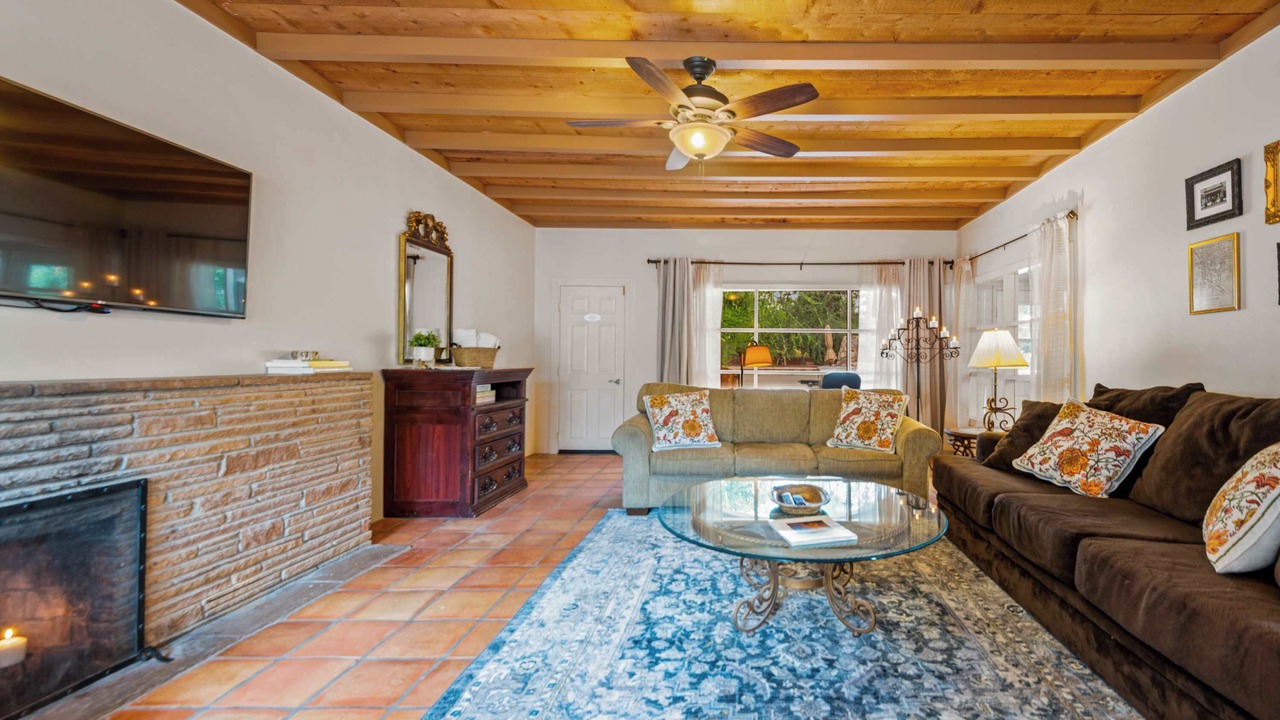 Photo of Bedroom in Tanque Verde