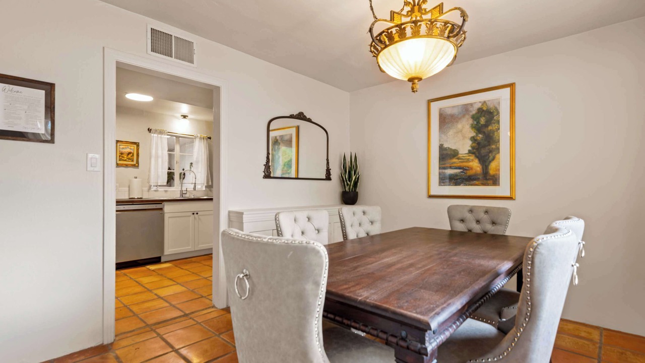 Photo of Livingroom in Tanque Verde
