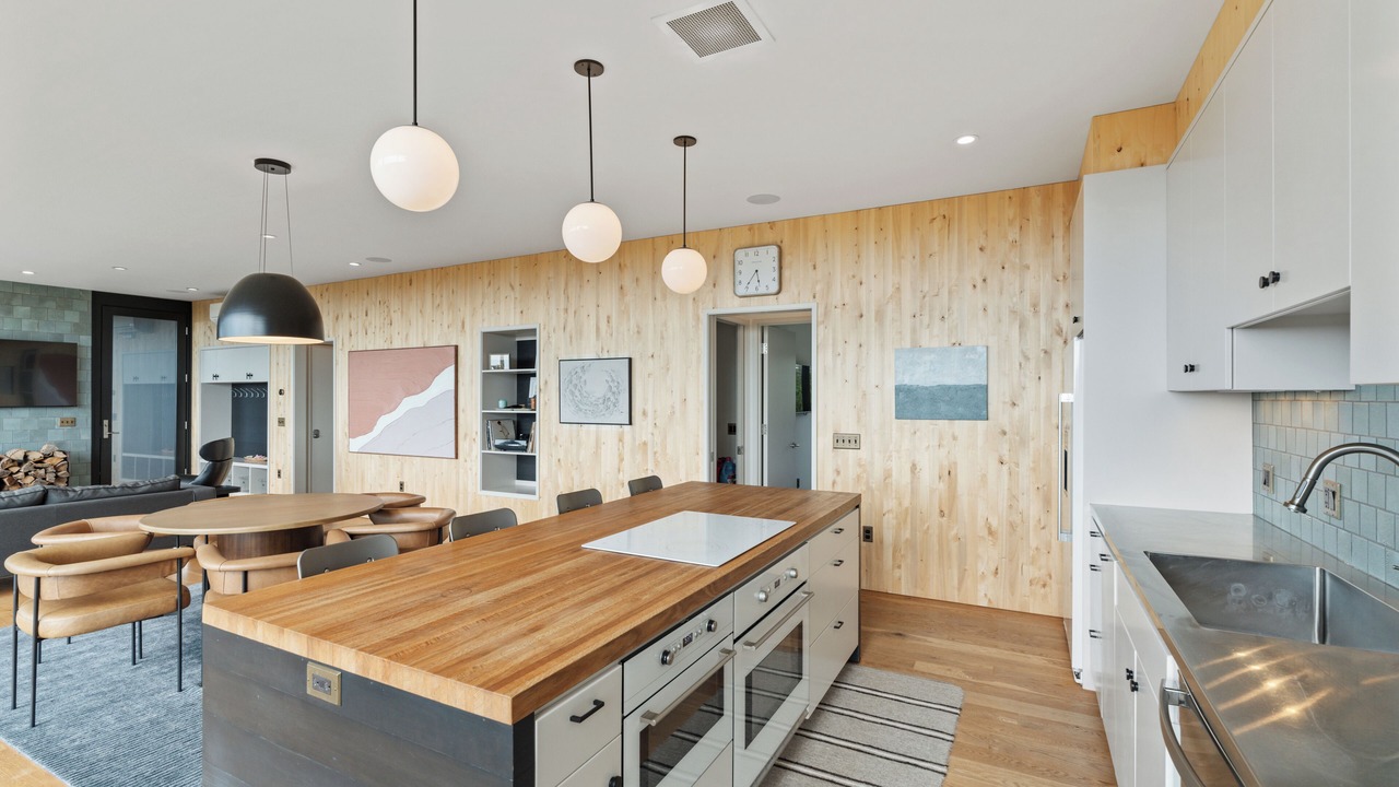 Photo of Kitchen in Surf Pines