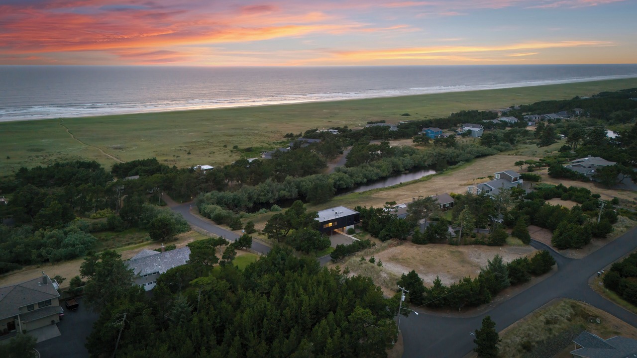 Photo of Outdoor in Surf Pines