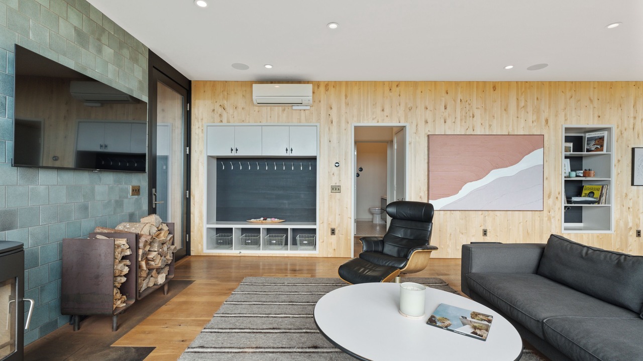 Photo of Livingroom in Surf Pines