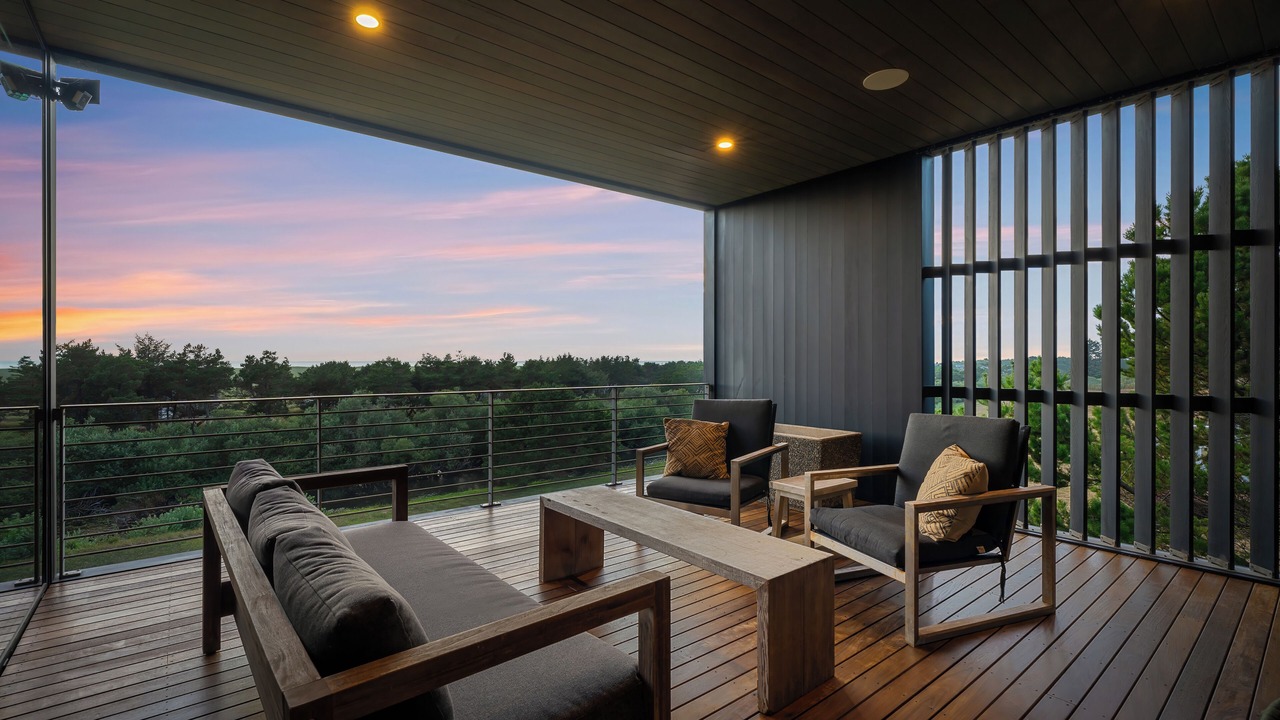 Photo of Outdoor in Surf Pines