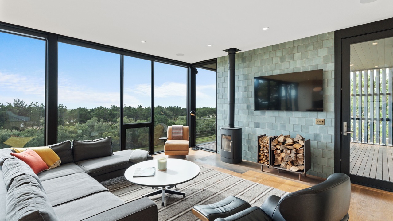 Photo of Livingroom in Surf Pines