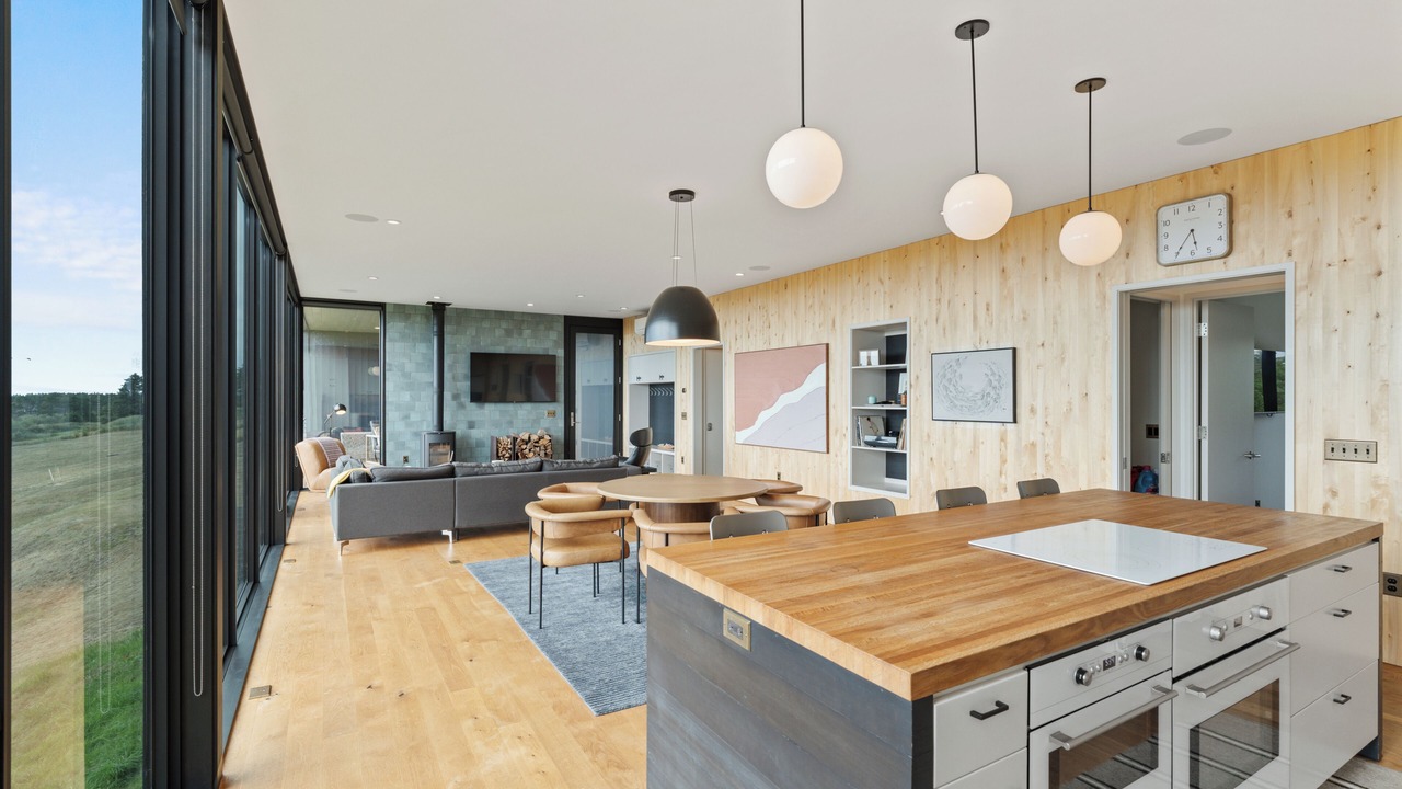 Photo of Others in Surf Pines