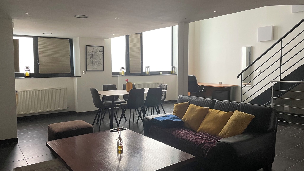 Photo of Livingroom in Jules Ferry - Recamier