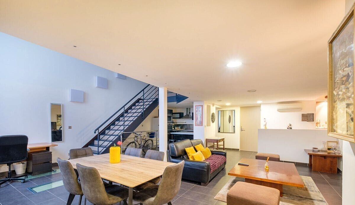 Photo of Others in Jules Ferry - Recamier