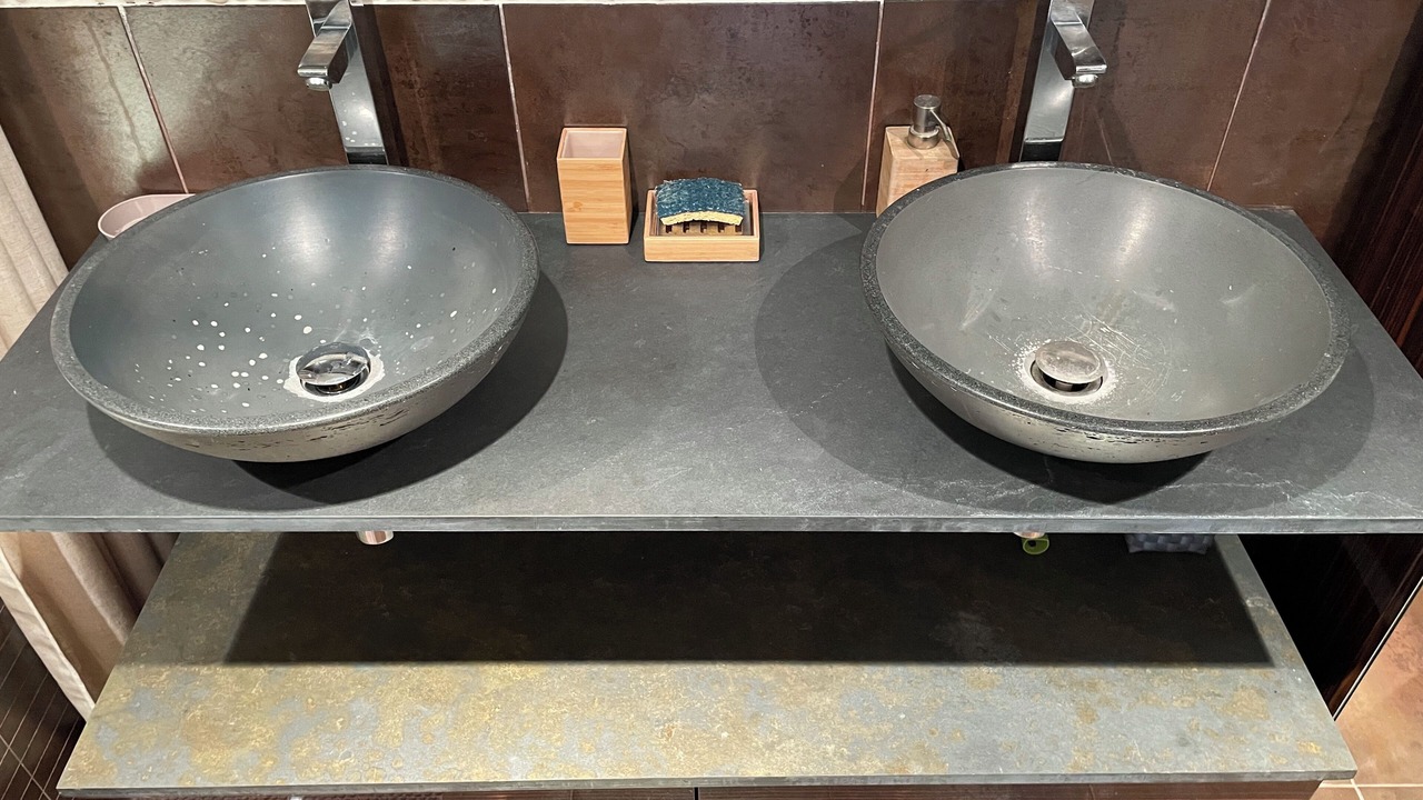 Photo of Bathroom in Jules Ferry - Recamier