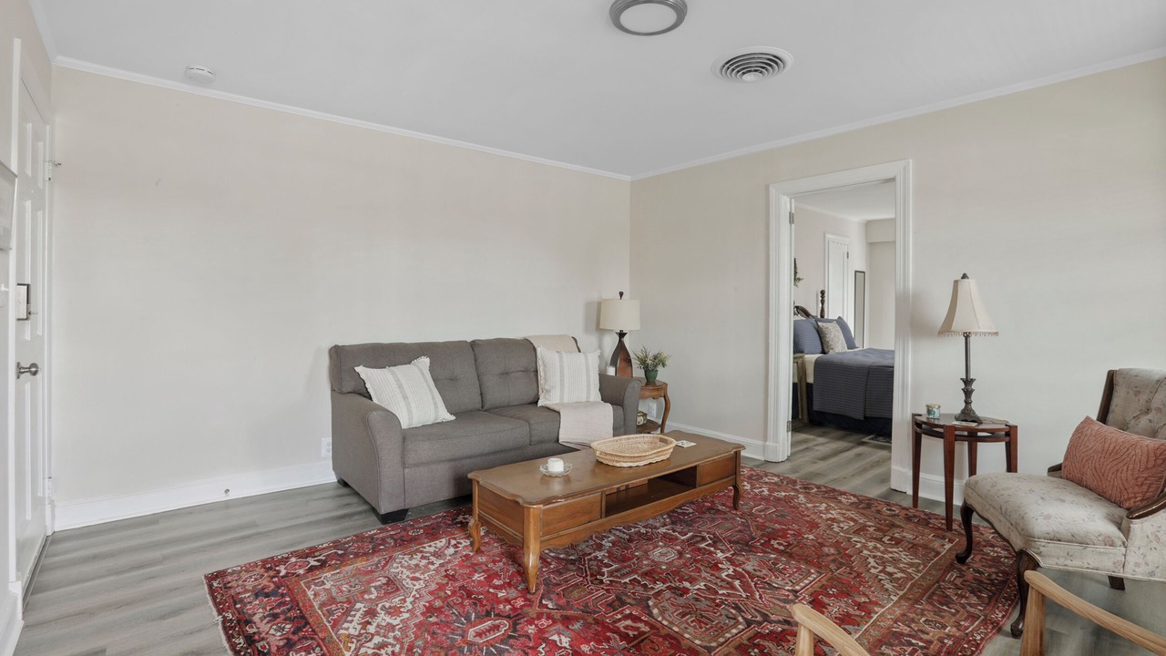 Photo of Livingroom in Fredericksburg
