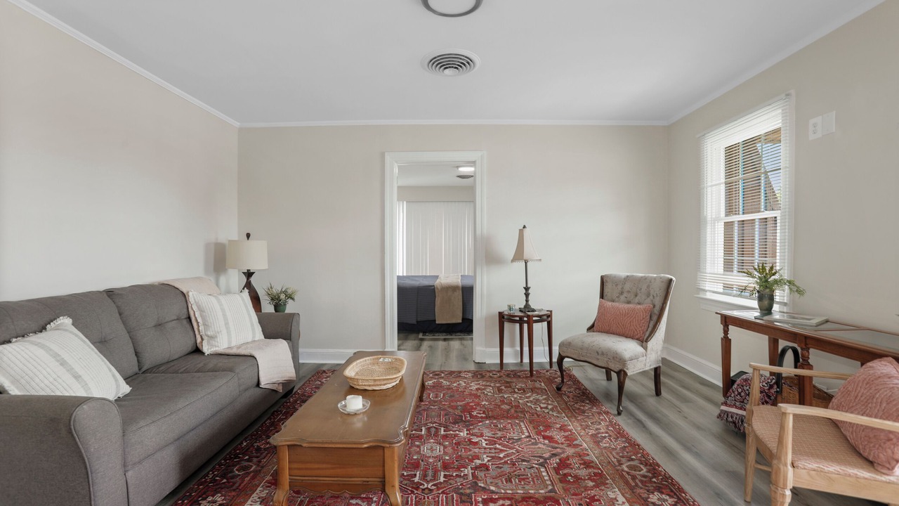 Photo of Livingroom in Fredericksburg
