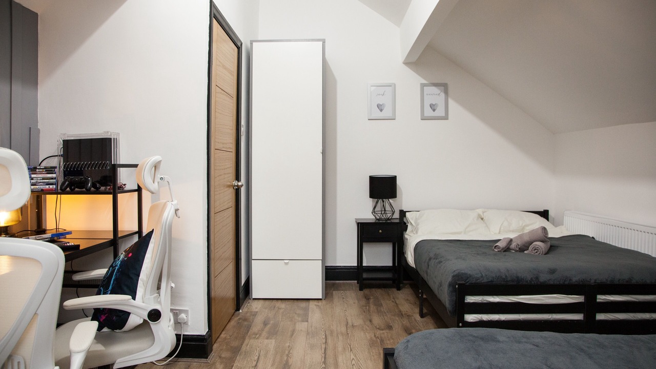 Photo of Bedroom in Old Trafford