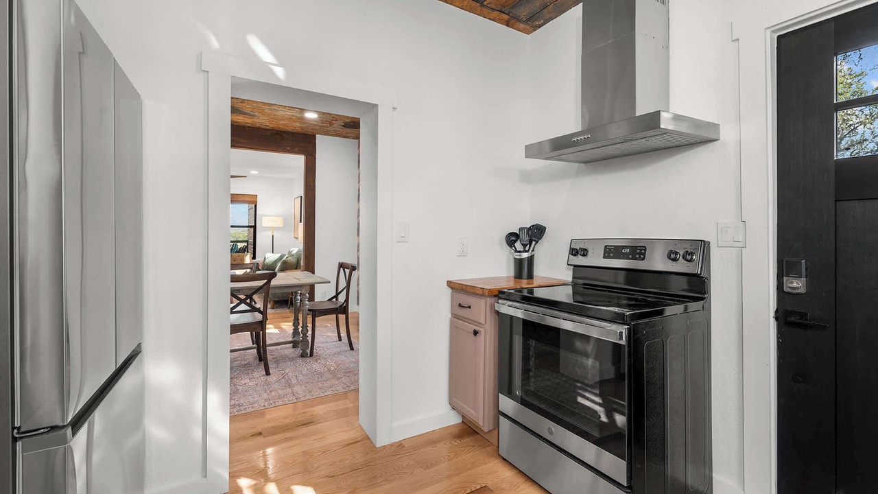 Photo of Kitchen in Stonewall