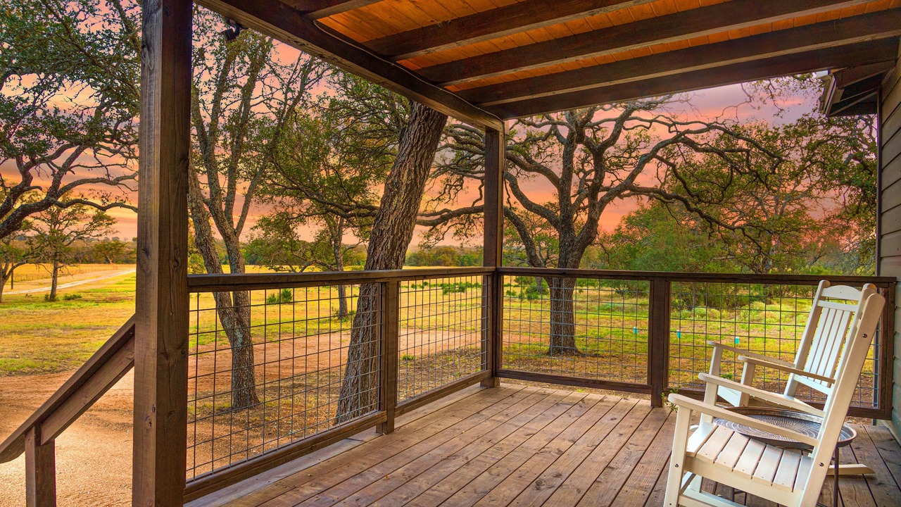 Photo of Patio Balcony in Stonewall
