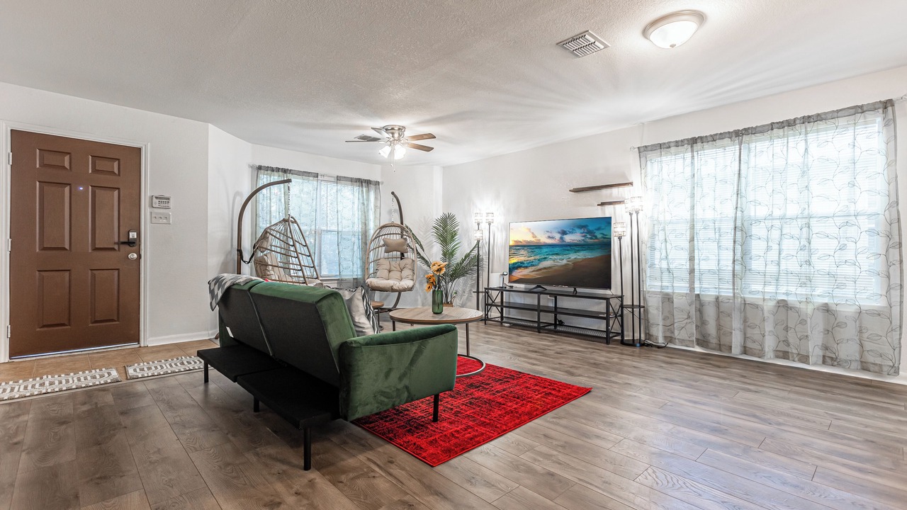 Photo of Livingroom in West San Antonio