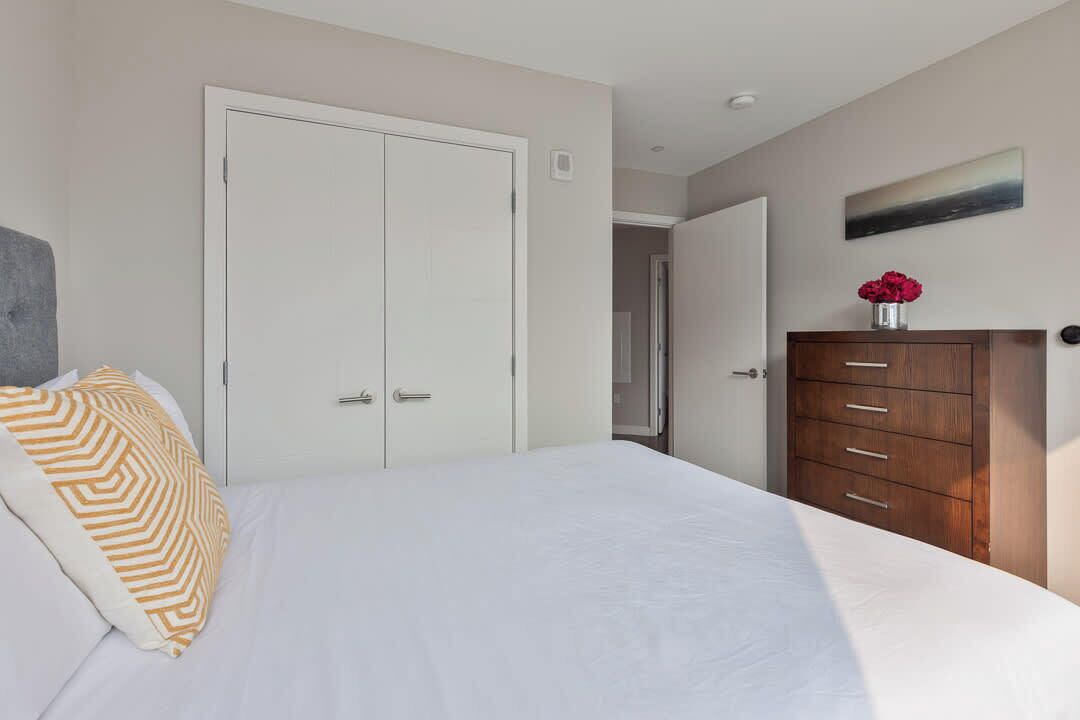 Photo of Bedroom in Seaport District