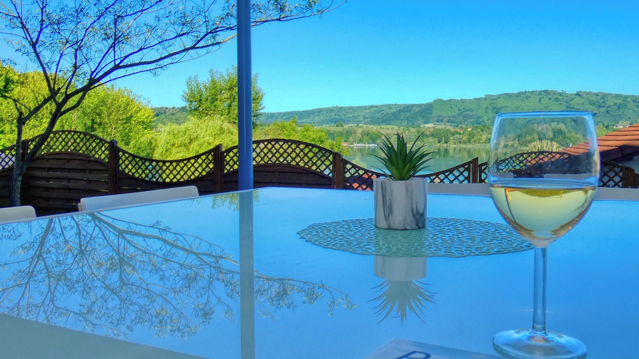 Photo of Outdoor in Bilieu