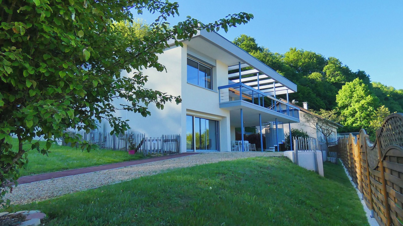 Photo of Outdoor in Bilieu