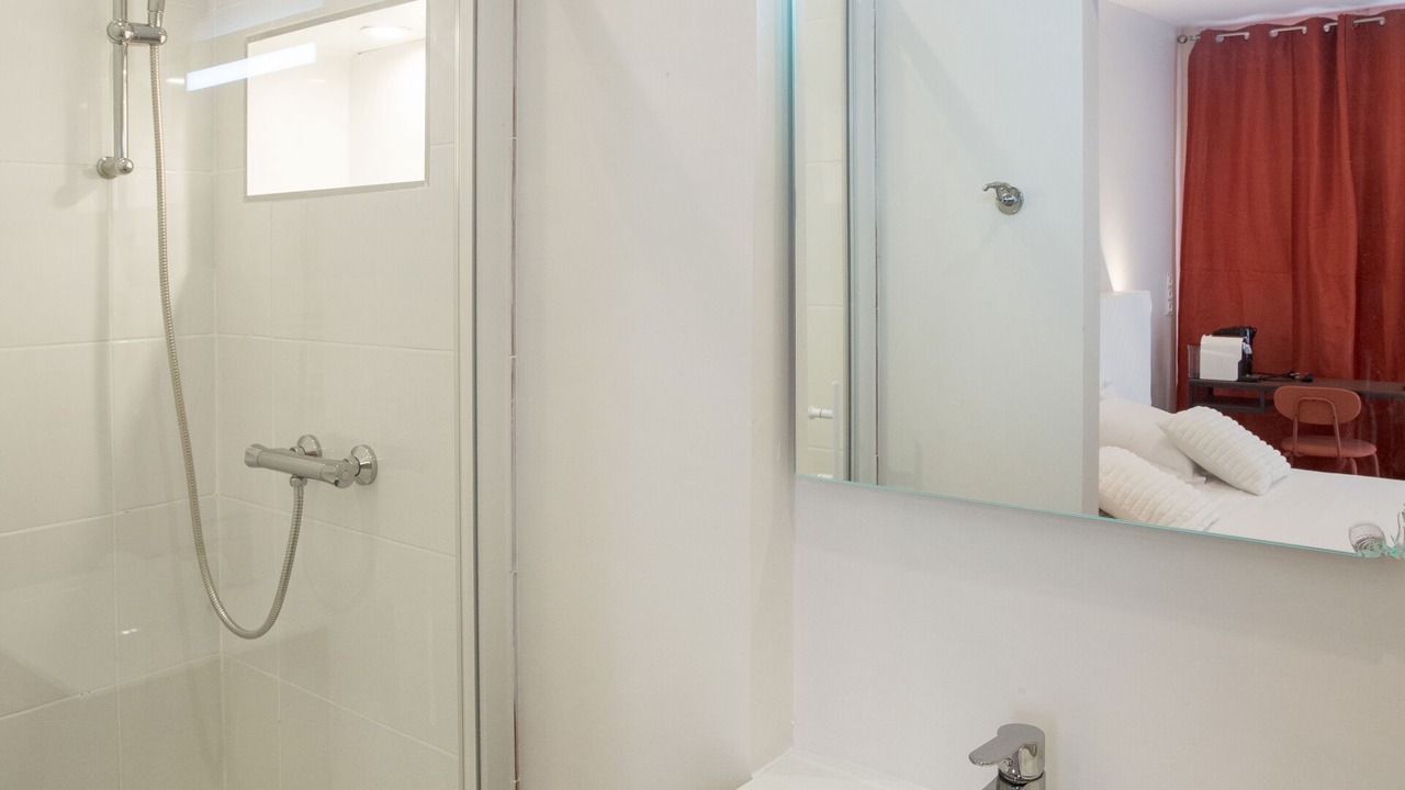 Photo of Bathroom in Bron