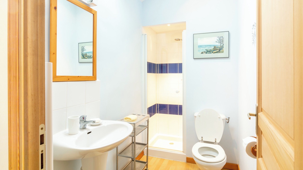 Photo of Bathroom in Frayssinet-le-Gelat