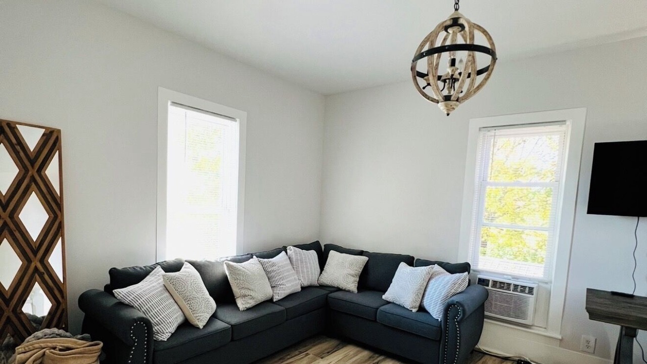 Photo of Livingroom in Mayville