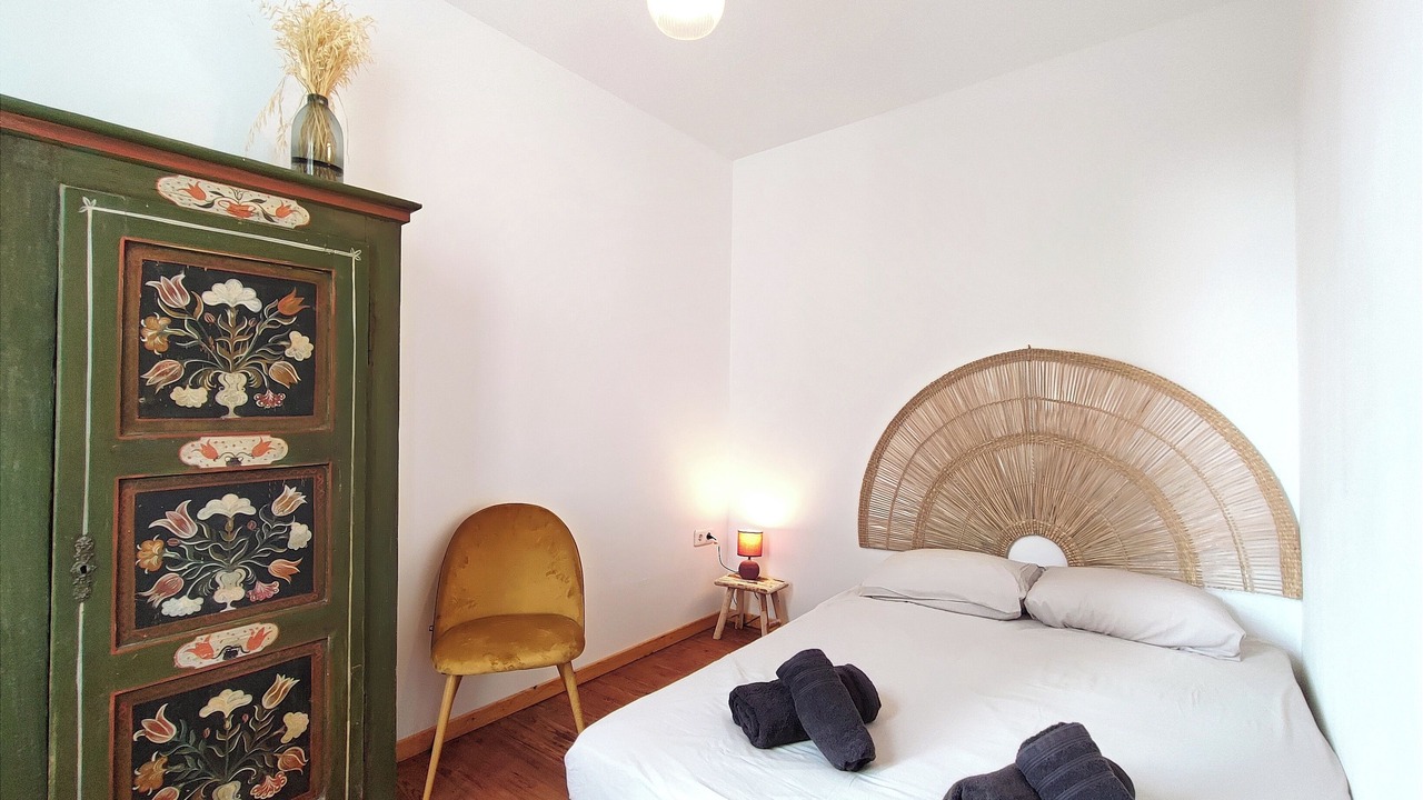 Photo of Bedroom in Port of Caen