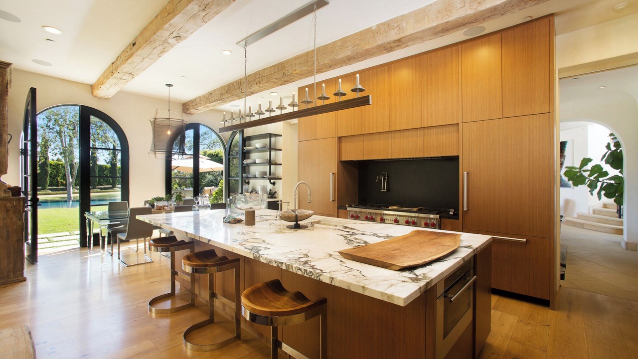 Photo of Kitchen in Eastern Malibu