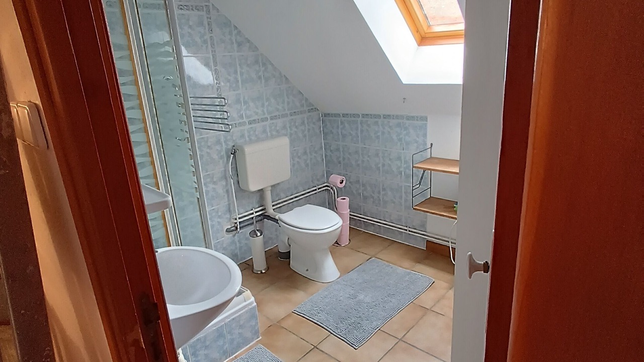 Photo of Bathroom in Le Rousset-Marizy