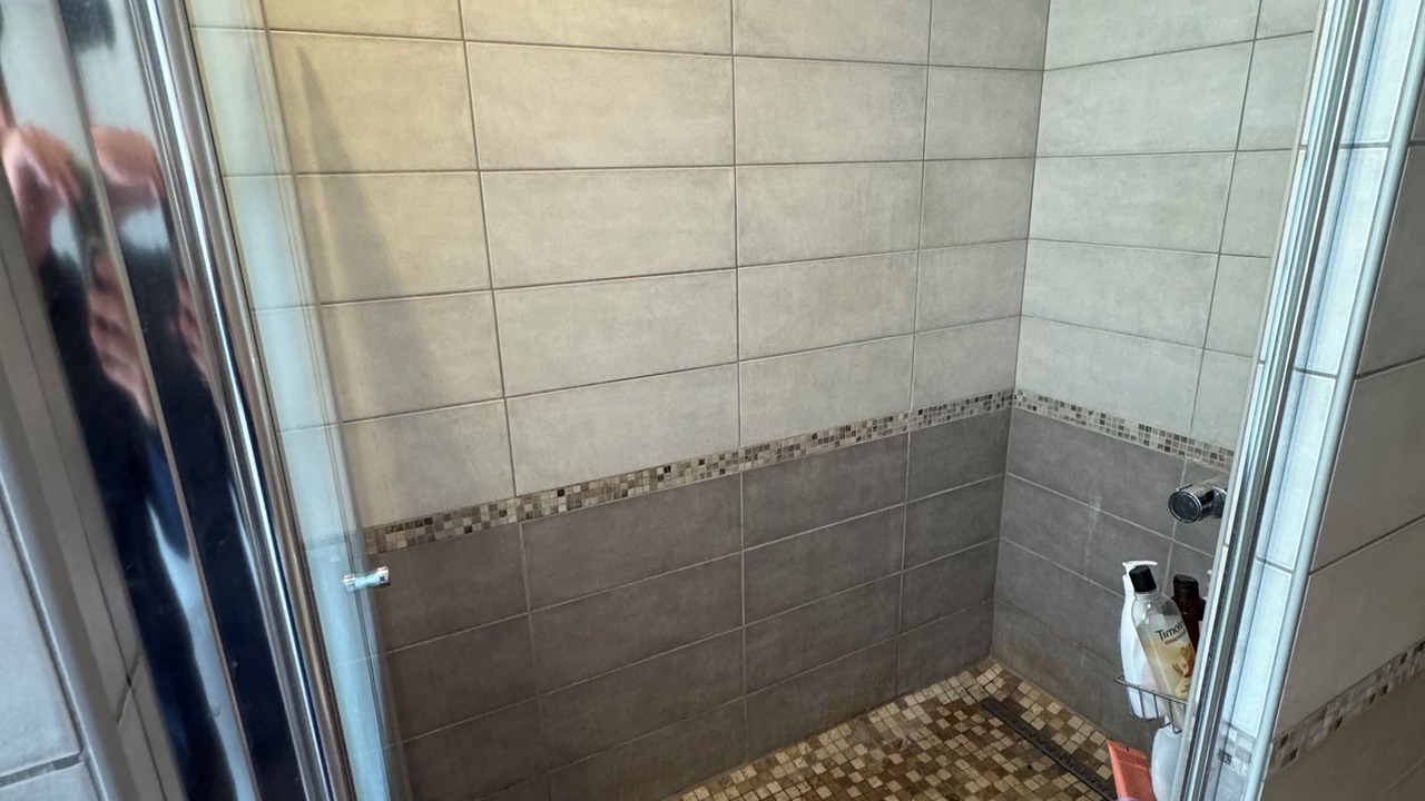 Photo of Bathroom in Nitry